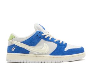 Fly Streetwear X Dunk Low SB Gardenia