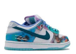 Futura Laboratories X Dunk Low SB Bleached Aqua